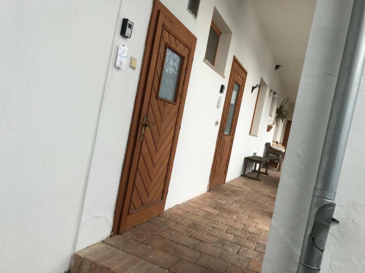 Hotel Weingut Martinshof Sankt Ulrich  Esterno foto